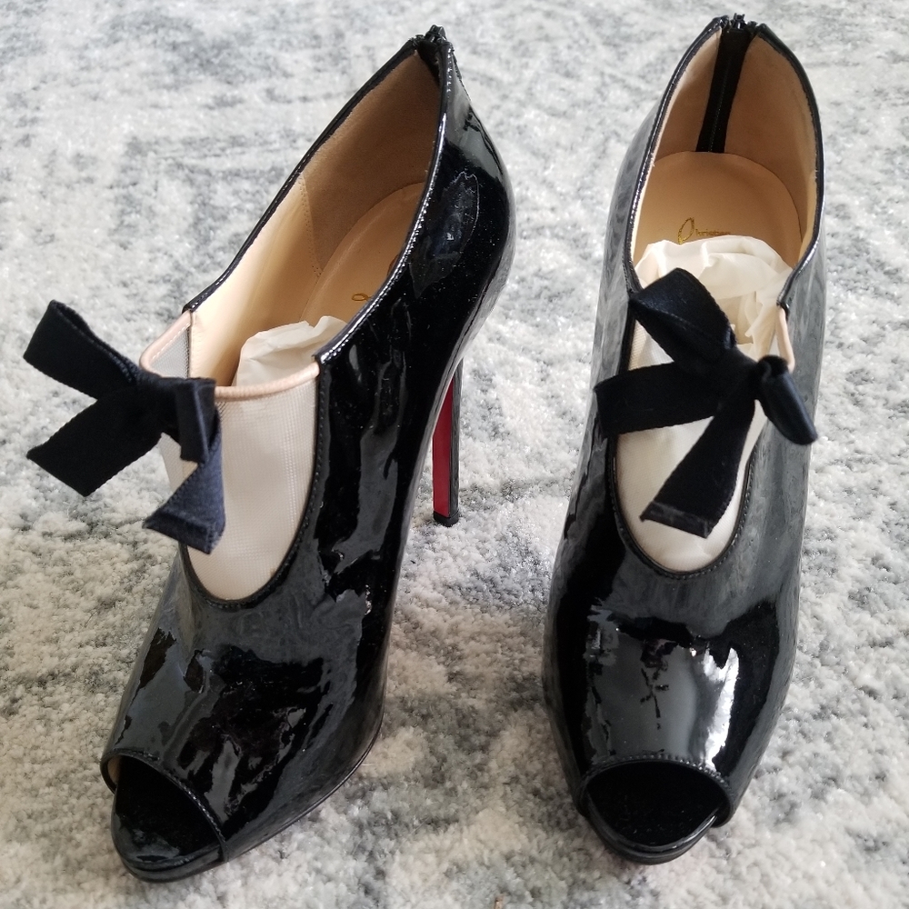 Christian Louboutin bootie